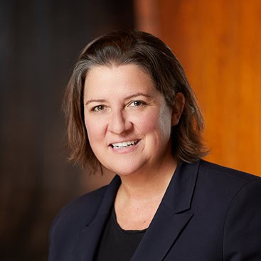 Jennifer Purcell '96, Interim Dean—School of Business and Management